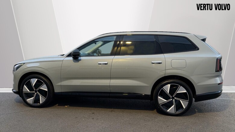 Volvo EX90 380kW Twin Motor Performance Ultra 111kWh 5dr Auto Electric Estate